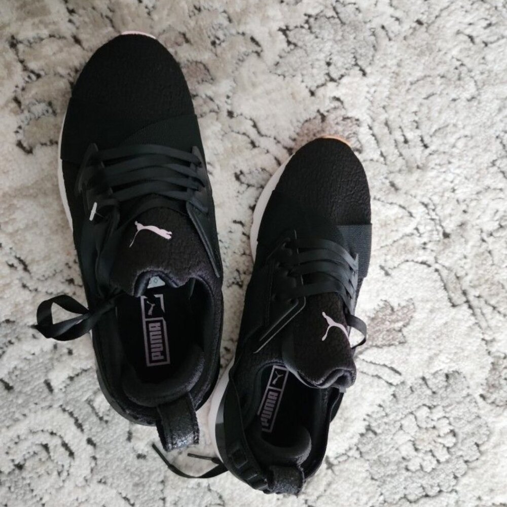 Puma sneakers